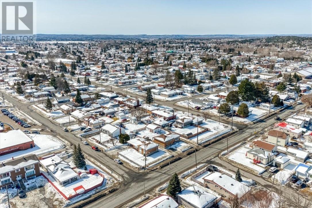 130 Main Street E, Chelmsford, Ontario  P0M 1L0 - Photo 32 - 2126901