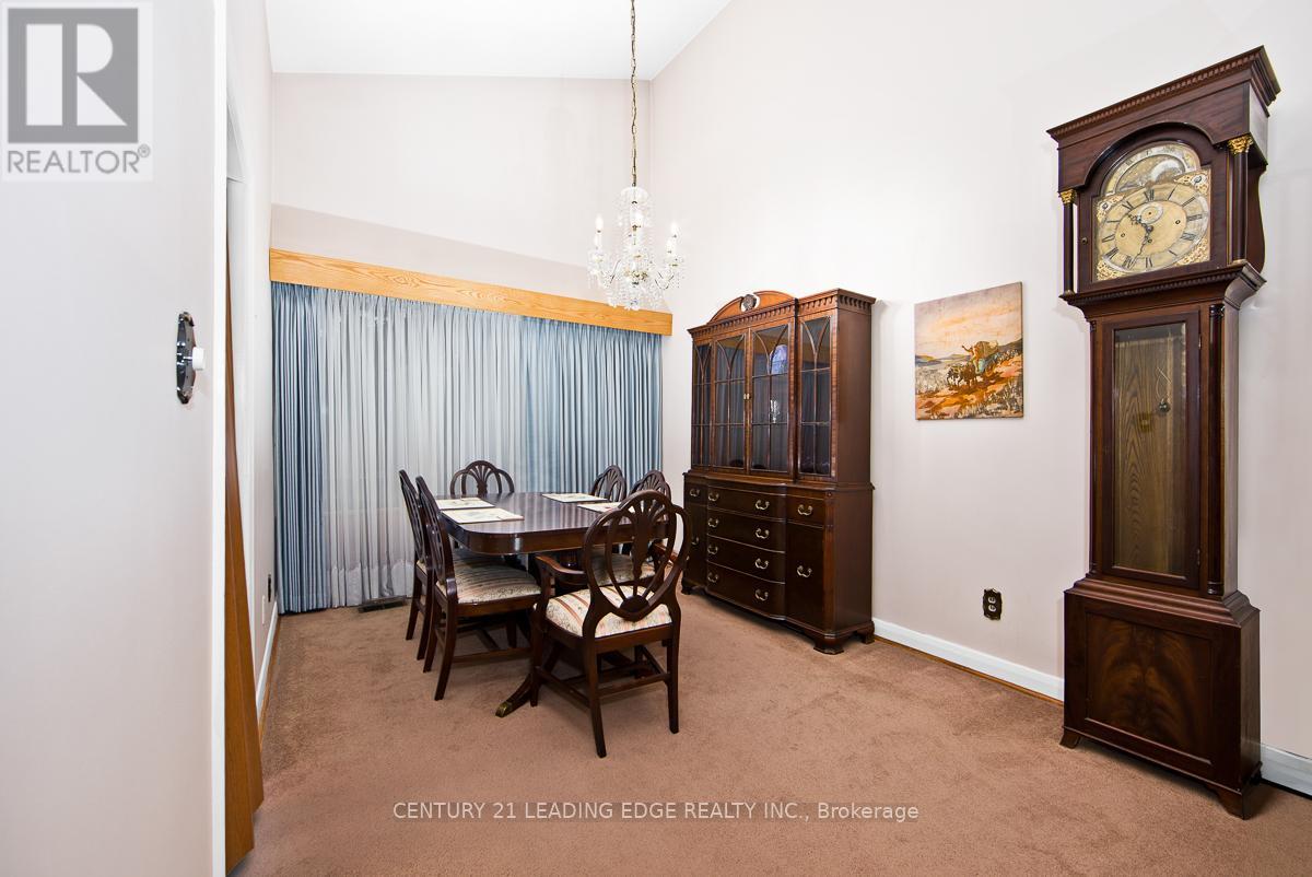 1 Bradgate Road, Toronto (Banbury-Don Mills), Ontario  M3B 1J6 - Photo 11 - C12918702