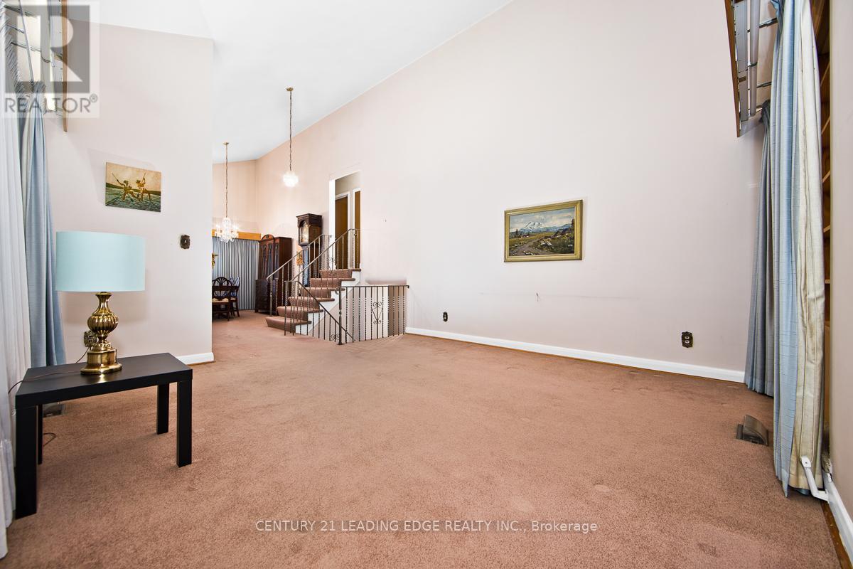 1 Bradgate Road, Toronto (Banbury-Don Mills), Ontario  M3B 1J6 - Photo 9 - C12918702