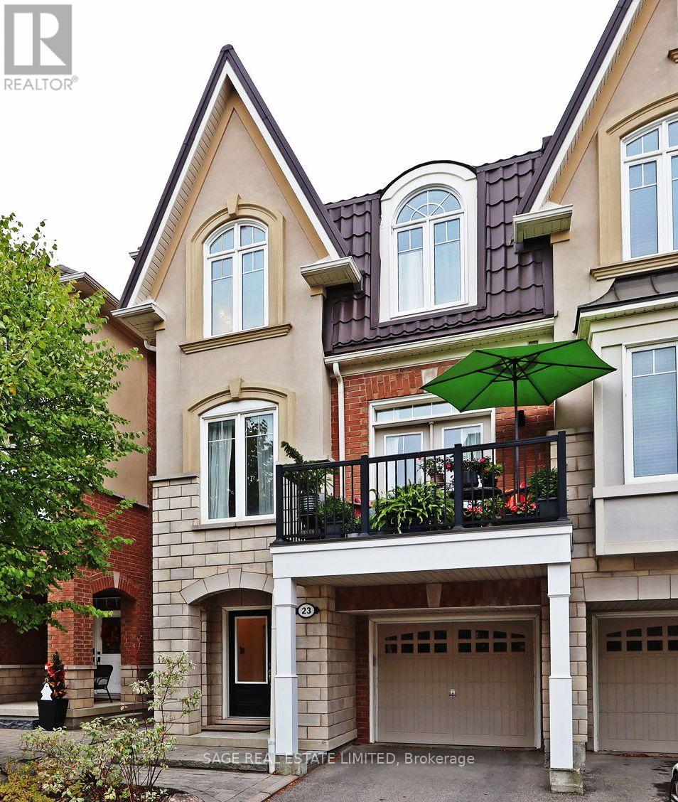 23 Ferguson Street, Toronto (Clairlea-Birchmount), Ontario  M1L 0C2 - Photo 2 - E12918664