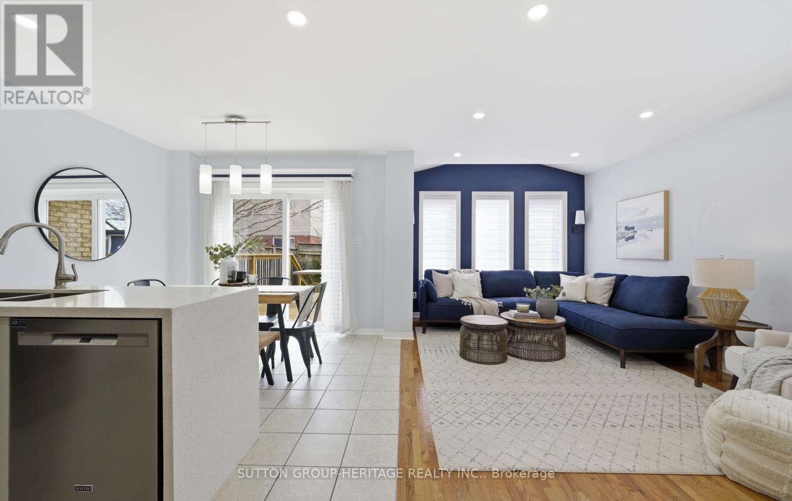 76 Regency Crescent, Whitby, Ontario  L1N 7V2 - Photo 3 - E12918682