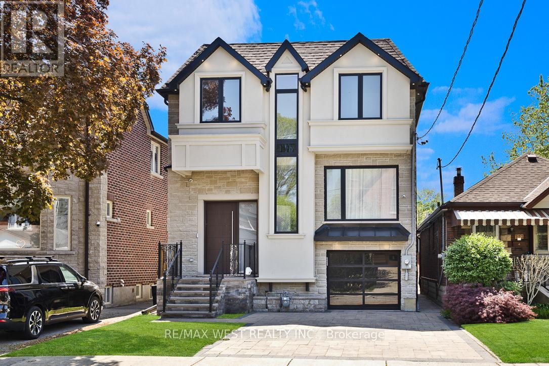 175 Floyd Avenue, Toronto, Ontario  M4J 2H9 - Photo 2 - E12918700