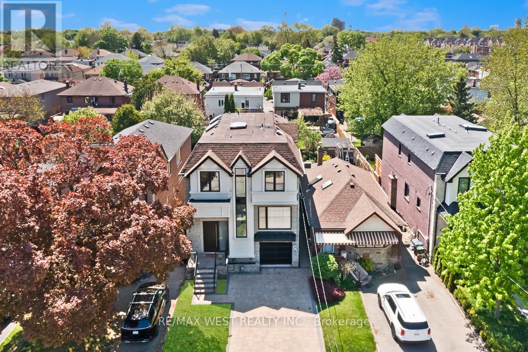 175 Floyd Avenue, Toronto, Ontario  M4J 2H9 - Photo 4 - E12918700