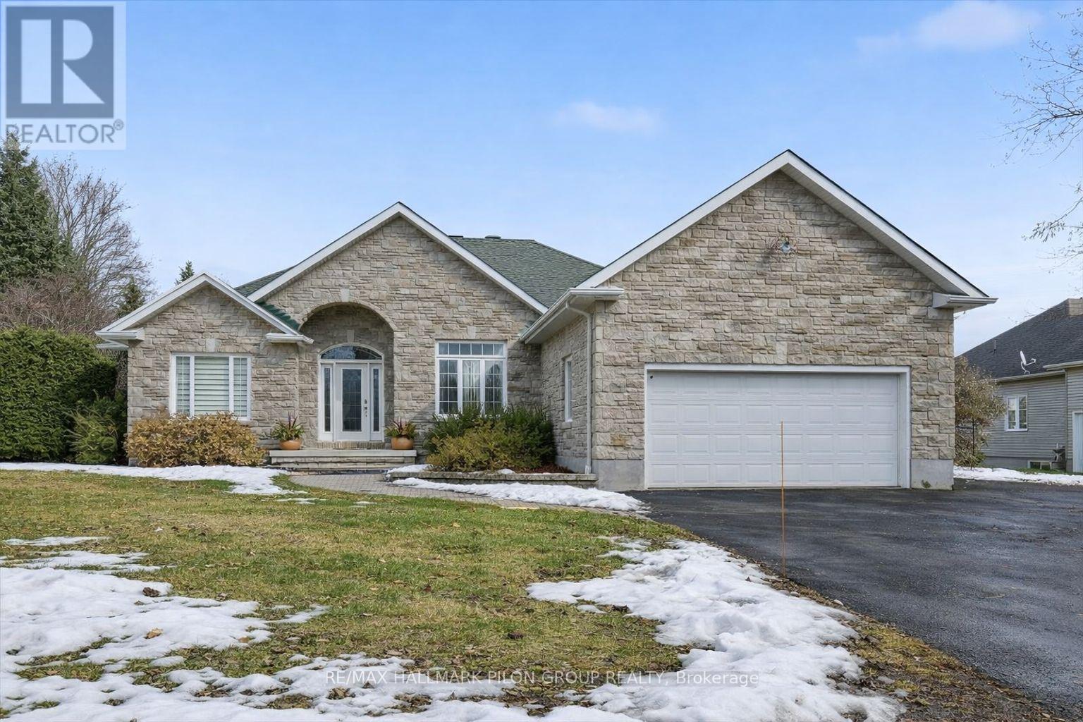 1147 FIELDOWN STREET, Ottawa, Ontario