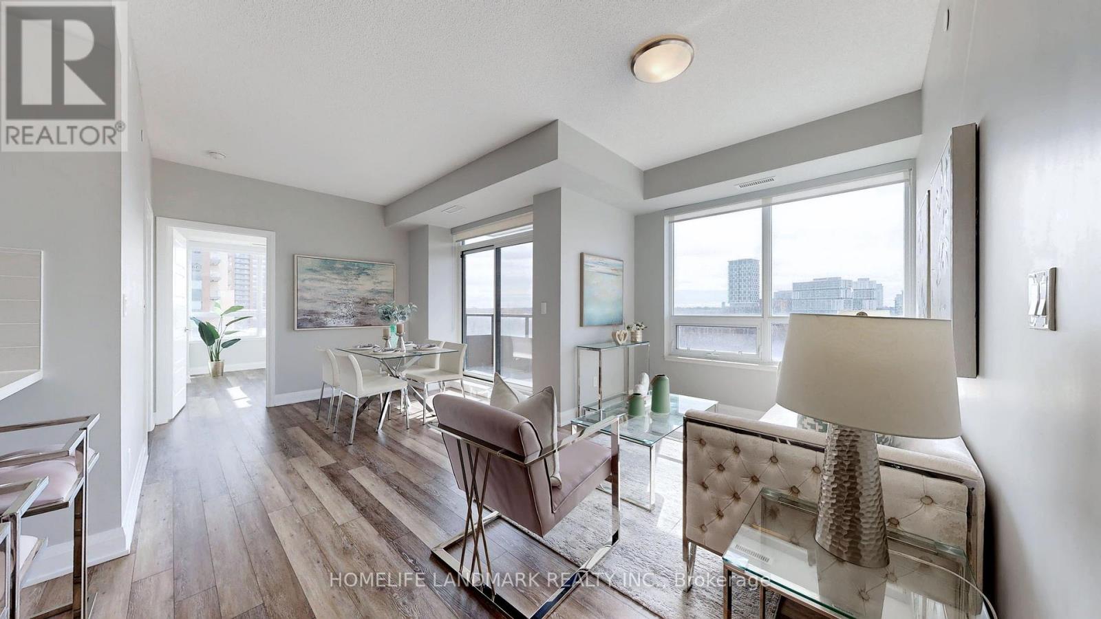 712 - 15 Water Walk Drive, Markham, Ontario L6G 0G2 - Photo 4 - N12918532