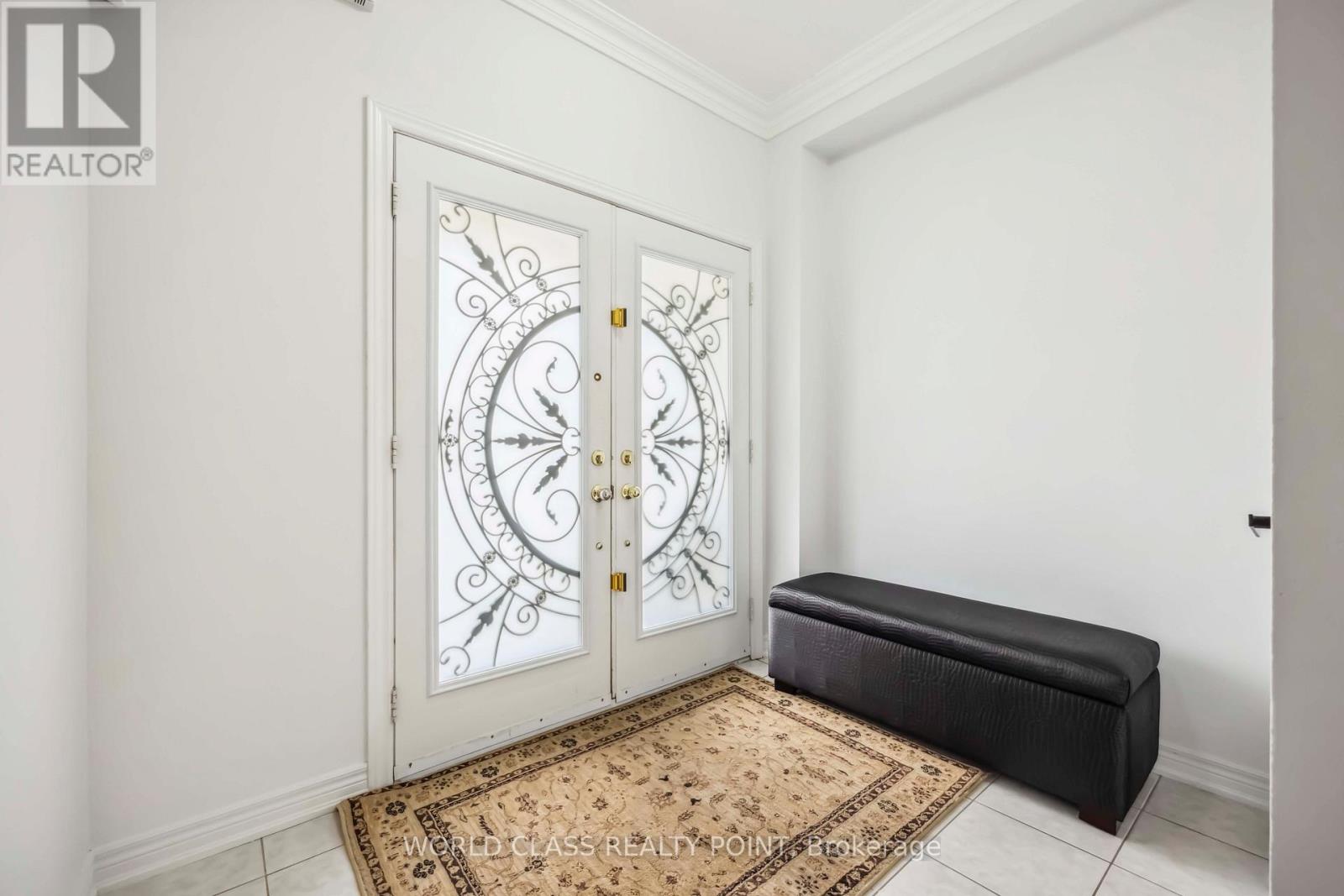 131 Lormel Gate, Vaughan, Ontario  L4H 0C5 - Photo 5 - N12918640