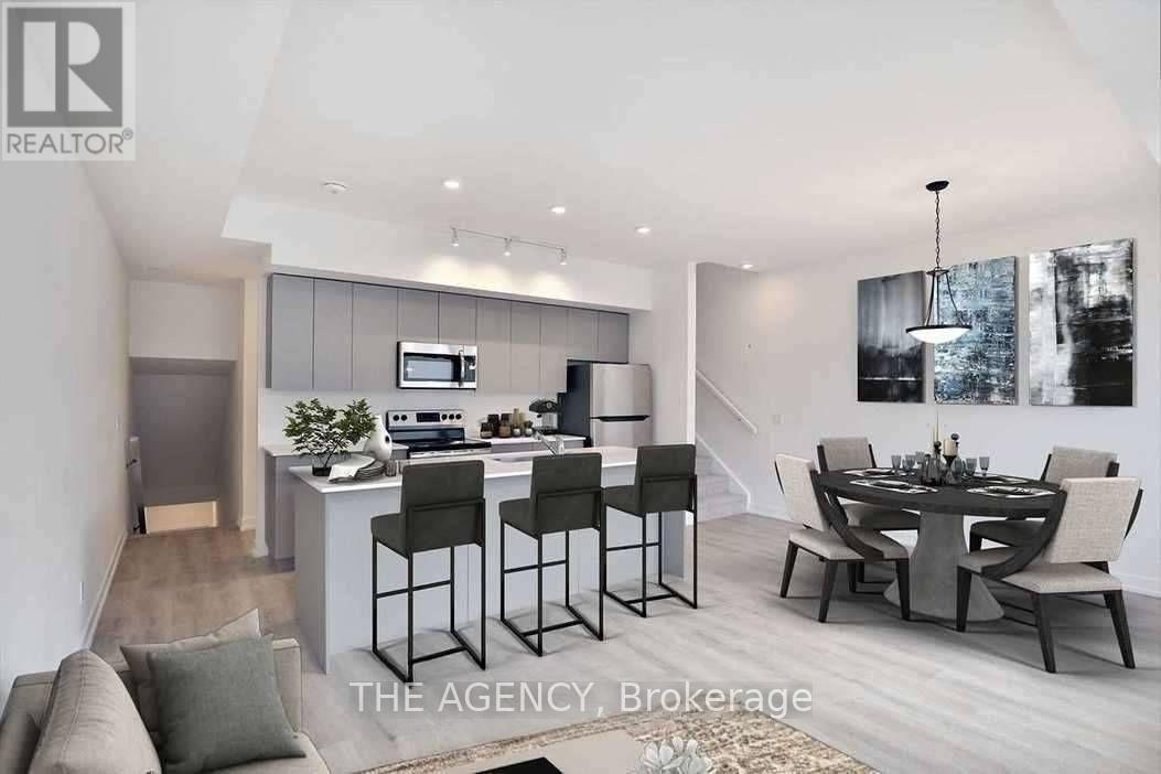 310 - 3058 Sixth Line, Oakville, Ontario  L6H 6C5 - Photo 3 - W12807898