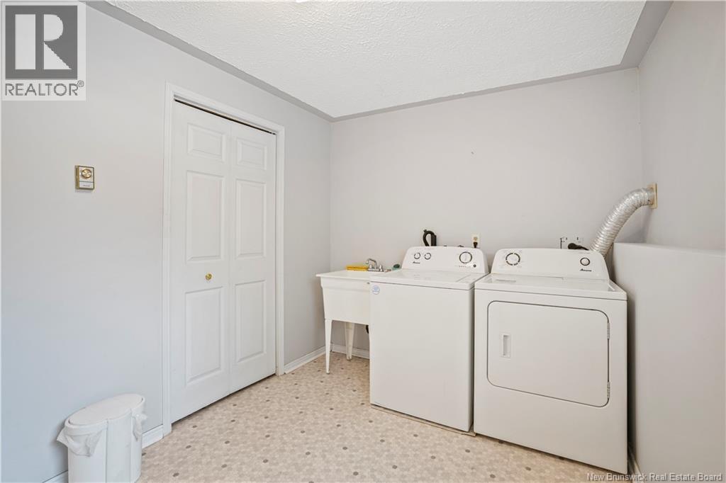 34 Huron Avenue, Fredericton, New Brunswick  E3A 1J7 - Photo 26 - NB134752