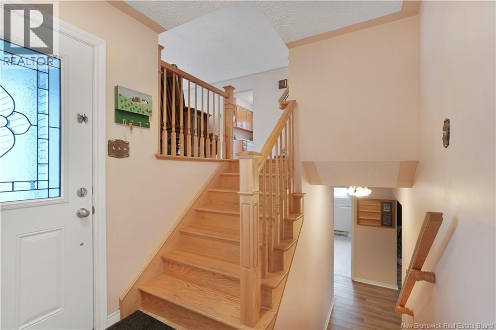 34 Huron Avenue, Fredericton, New Brunswick  E3A 1J7 - Photo 3 - NB134752