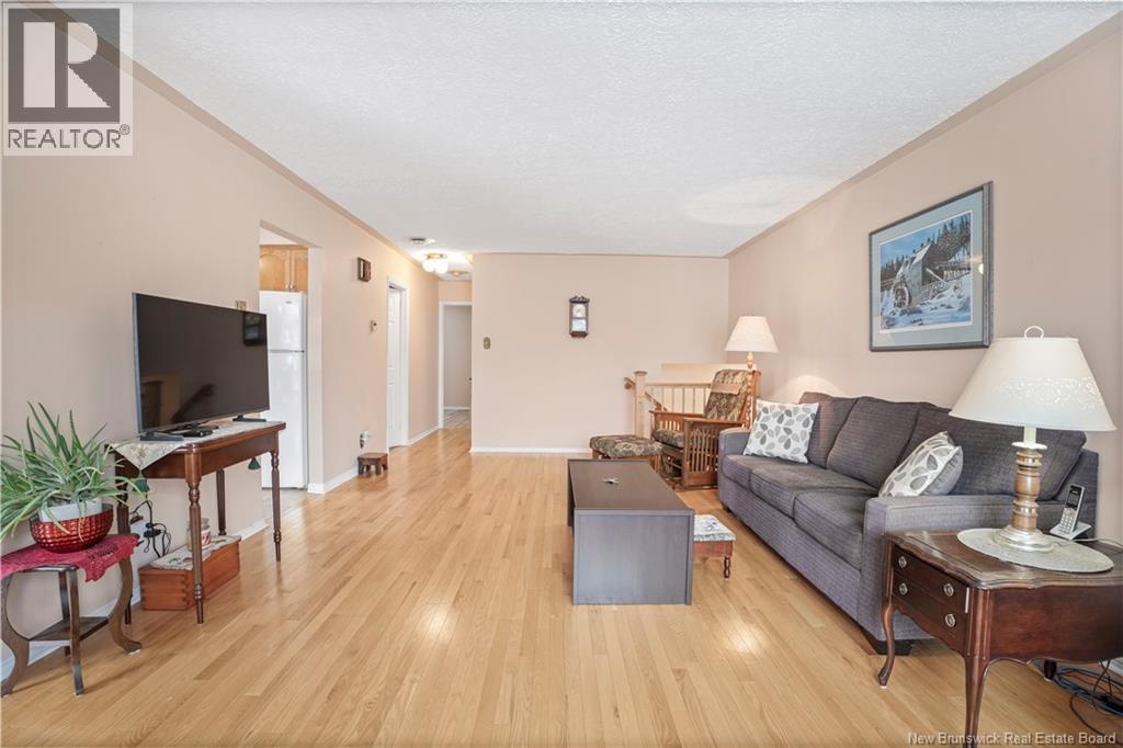 34 Huron Avenue, Fredericton, New Brunswick  E3A 1J7 - Photo 5 - NB134752