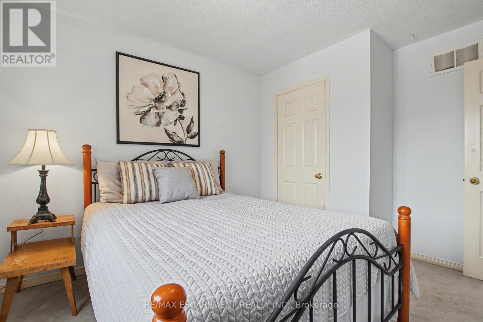 236 Fitzgerald Crescent, Milton, Ontario  L9T 5Y4 - Photo 21 - W12918544