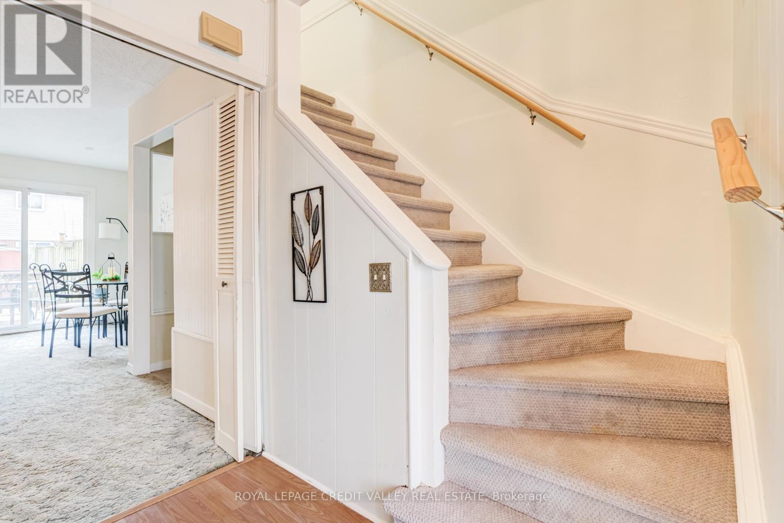 97 Kingham Road, Halton Hills, Ontario  L7J 1S3 - Photo 13 - W12918560