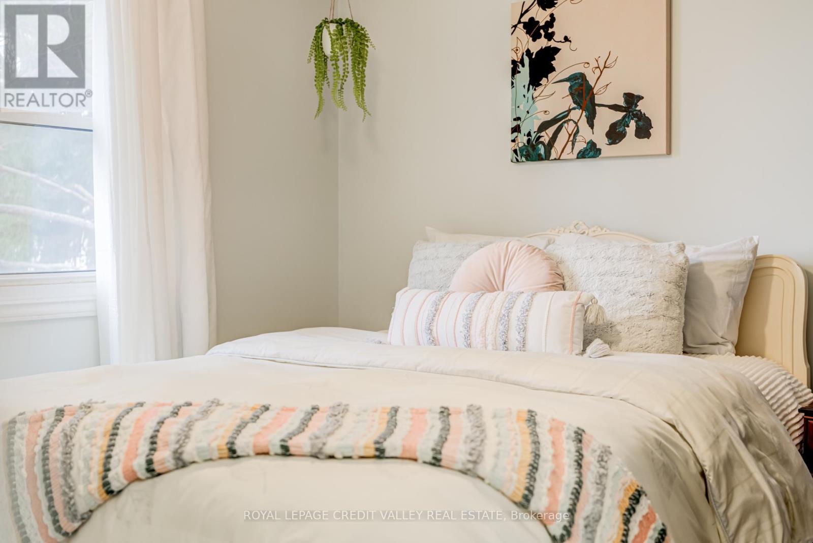 97 Kingham Road, Halton Hills, Ontario  L7J 1S3 - Photo 15 - W12918560