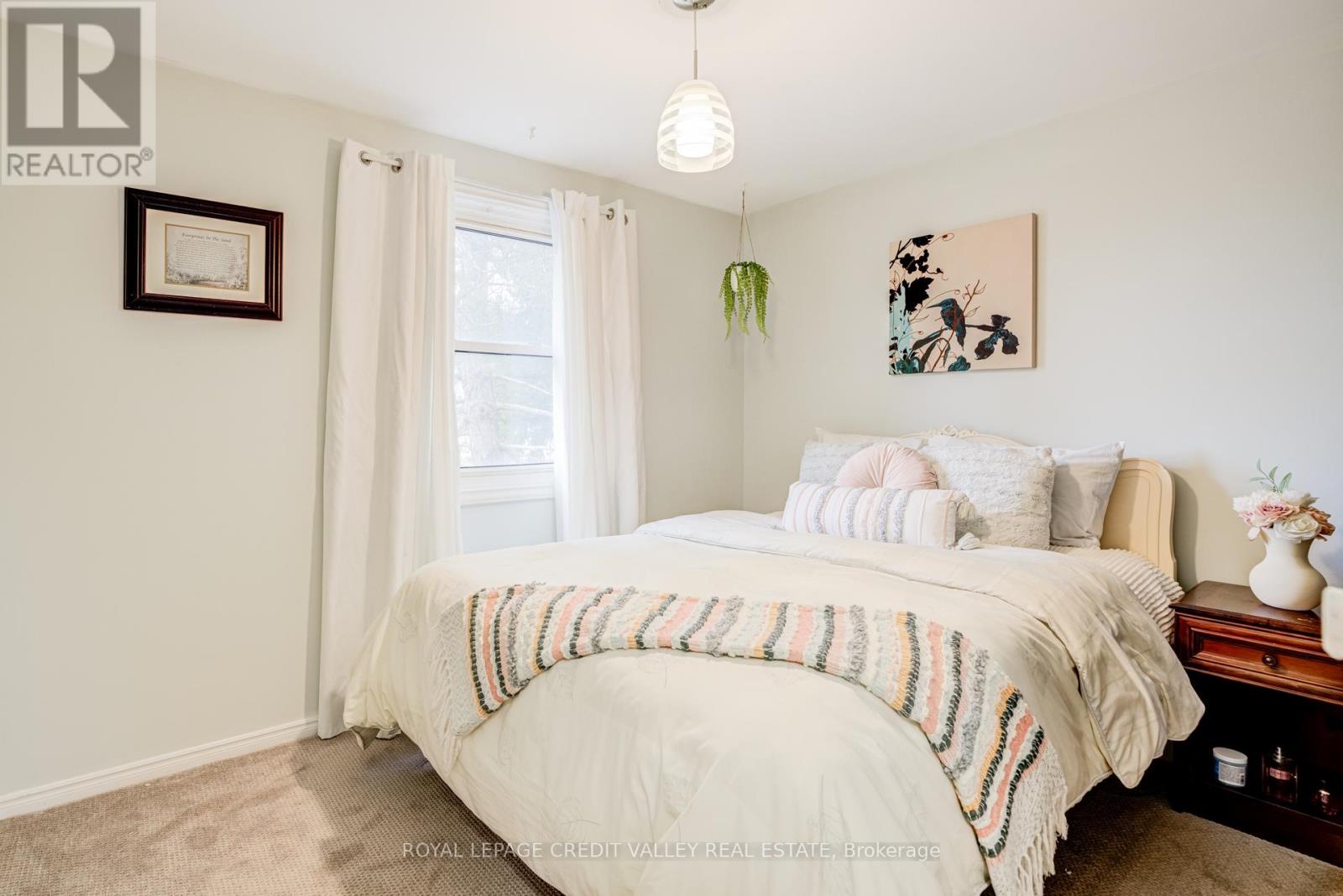 97 Kingham Road, Halton Hills, Ontario  L7J 1S3 - Photo 16 - W12918560