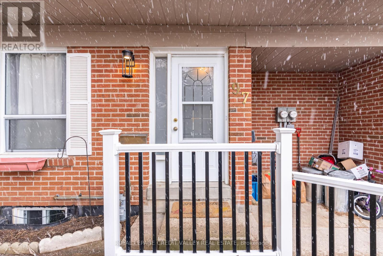 97 Kingham Road, Halton Hills, Ontario  L7J 1S3 - Photo 3 - W12918560