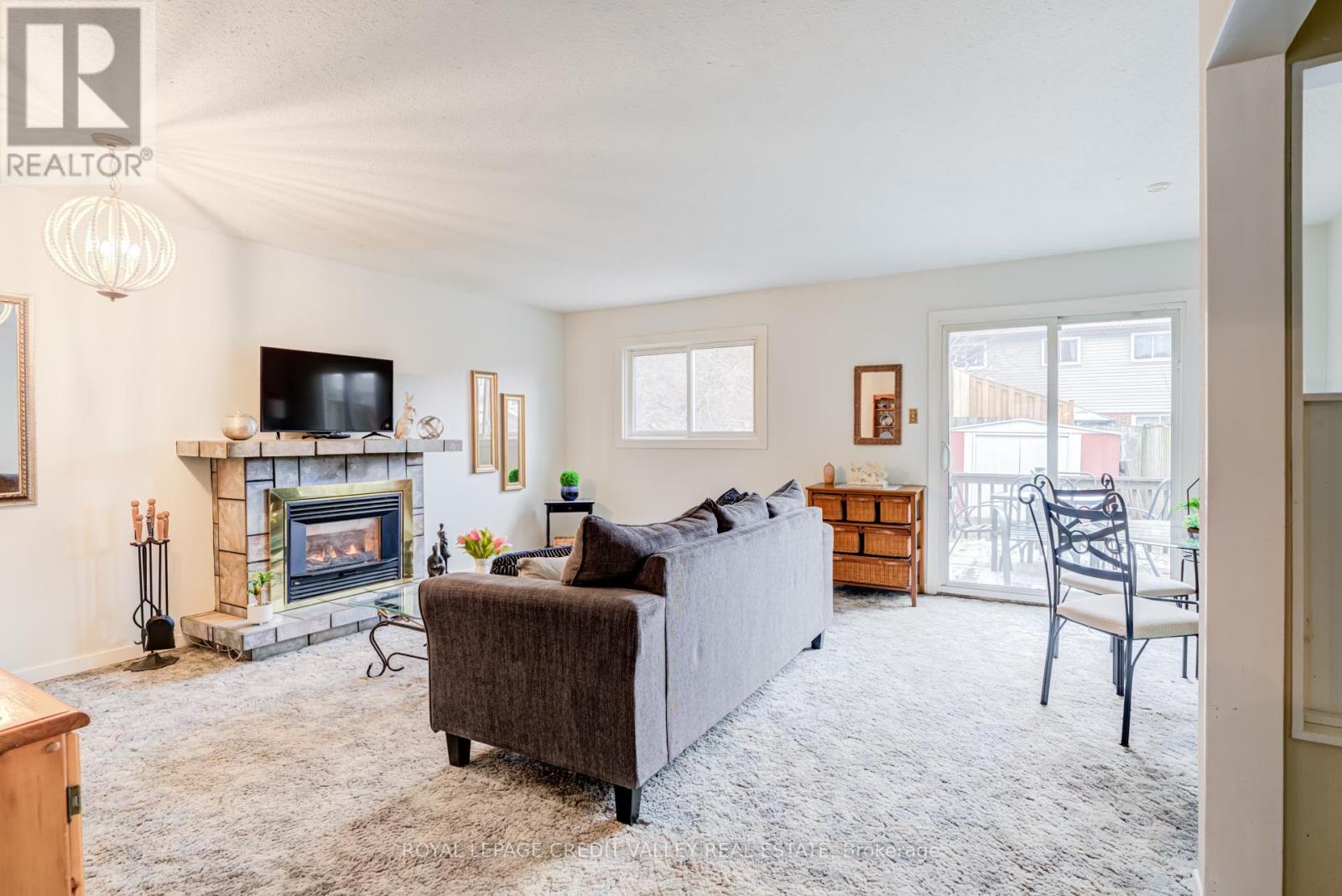 97 Kingham Road, Halton Hills, Ontario  L7J 1S3 - Photo 4 - W12918560