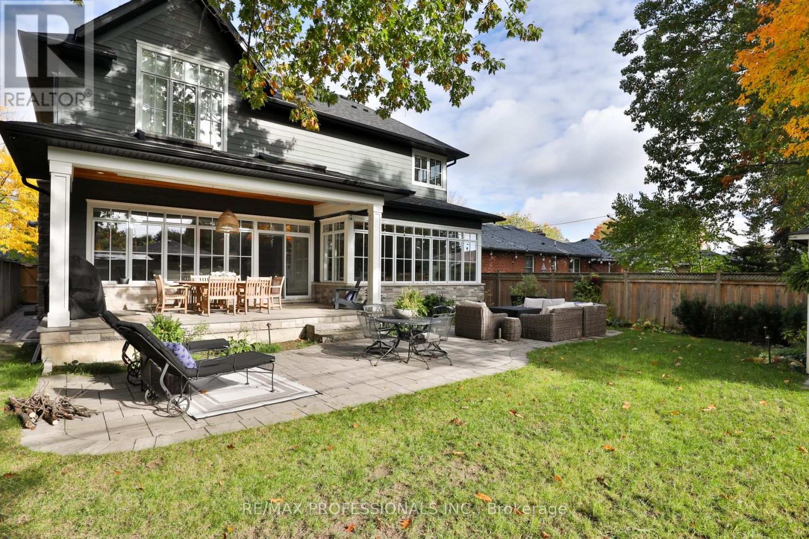 51 Saybrook Avenue, Toronto, Ontario  M8Z 2V6 - Photo 49 - W12918564