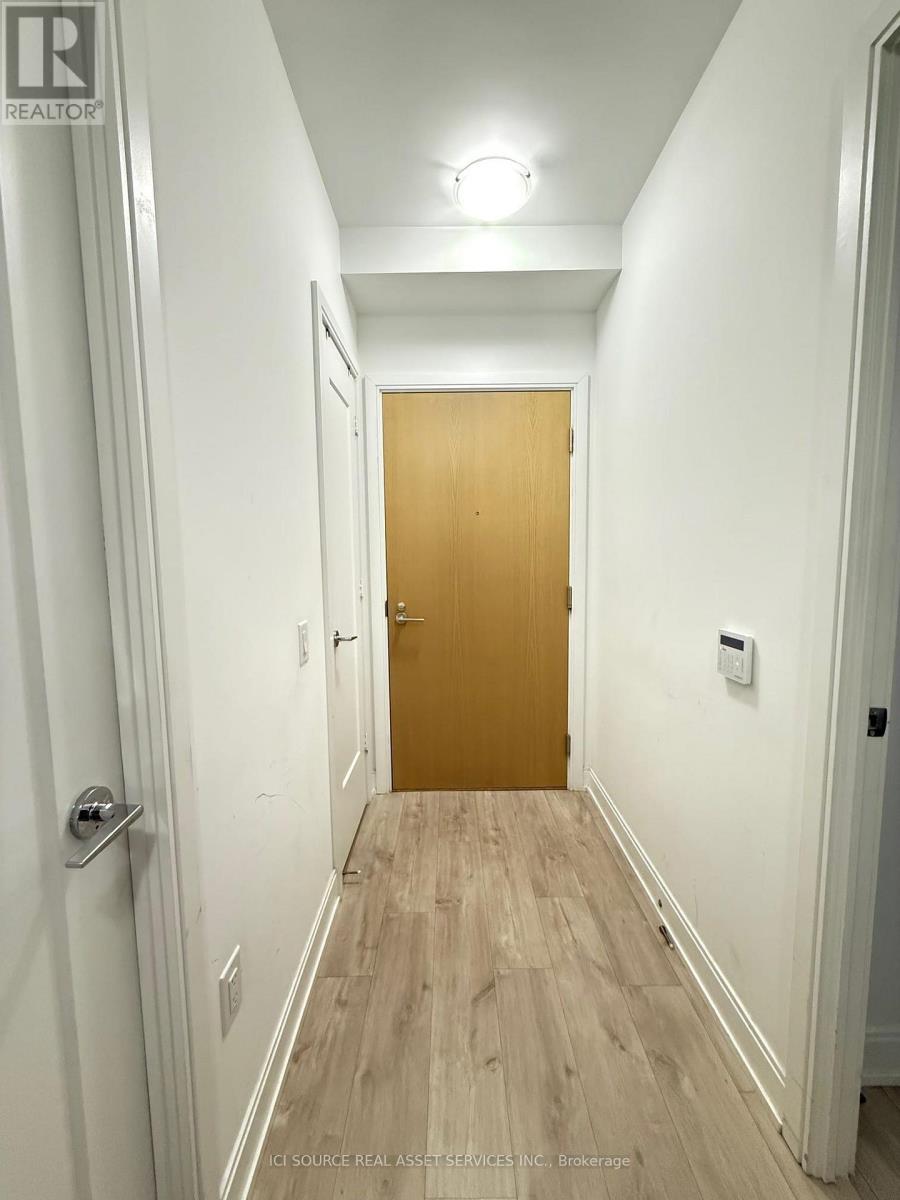 305 - 65 Annie Craig Drive, Toronto, Ontario  M8V 0G3 - Photo 6 - W12918576