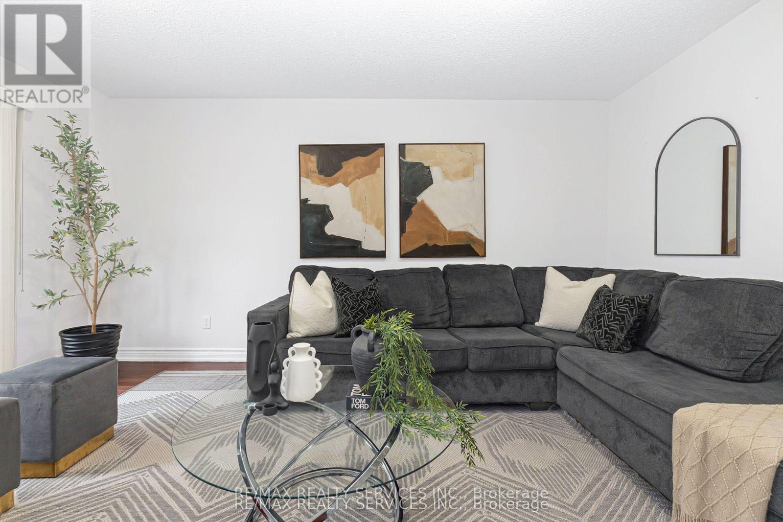 78 Wildercroft Avenue, Brampton, Ontario  L6V 4G5 - Photo 13 - W12918606