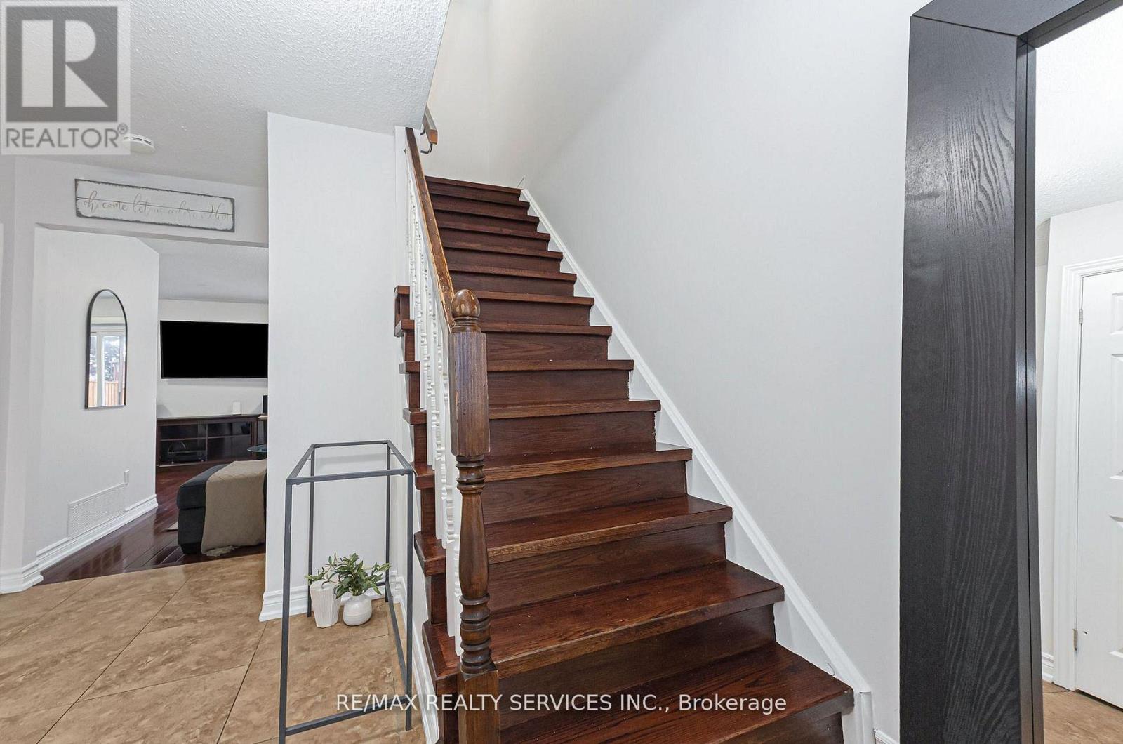 78 Wildercroft Avenue, Brampton, Ontario  L6V 4G5 - Photo 25 - W12918606