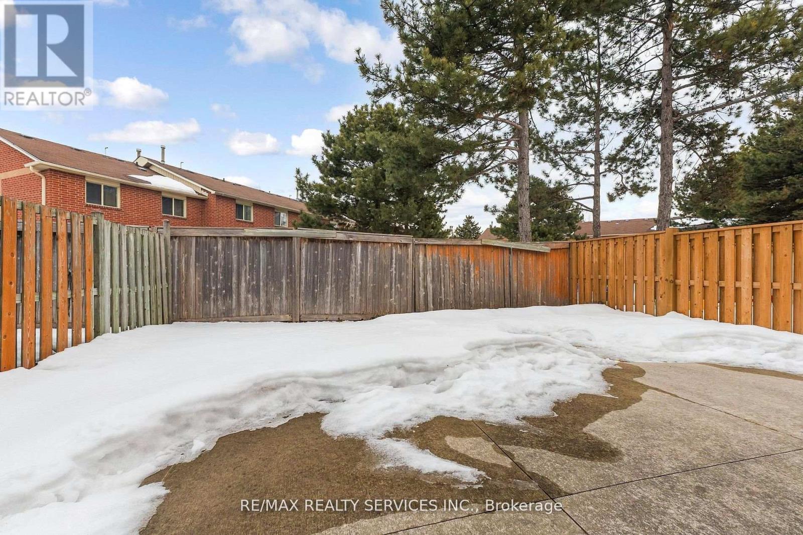 78 Wildercroft Avenue, Brampton, Ontario  L6V 4G5 - Photo 43 - W12918606