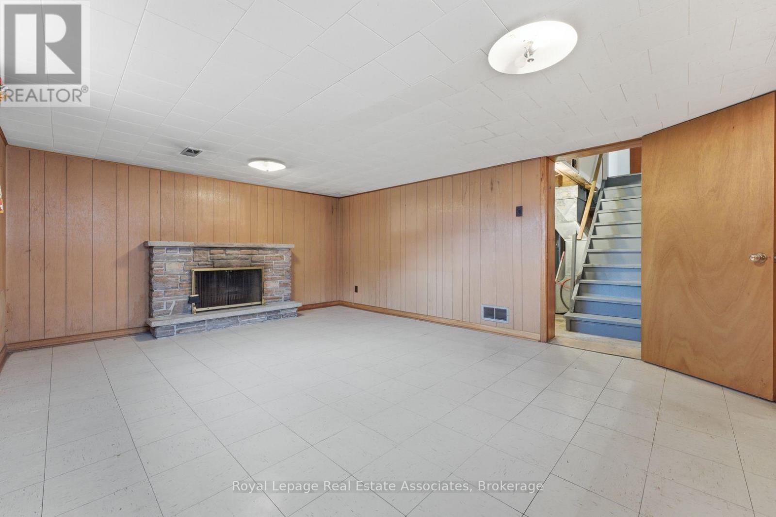 68 Gair Drive, Toronto, Ontario  M8W 4P8 - Photo 20 - W12918608