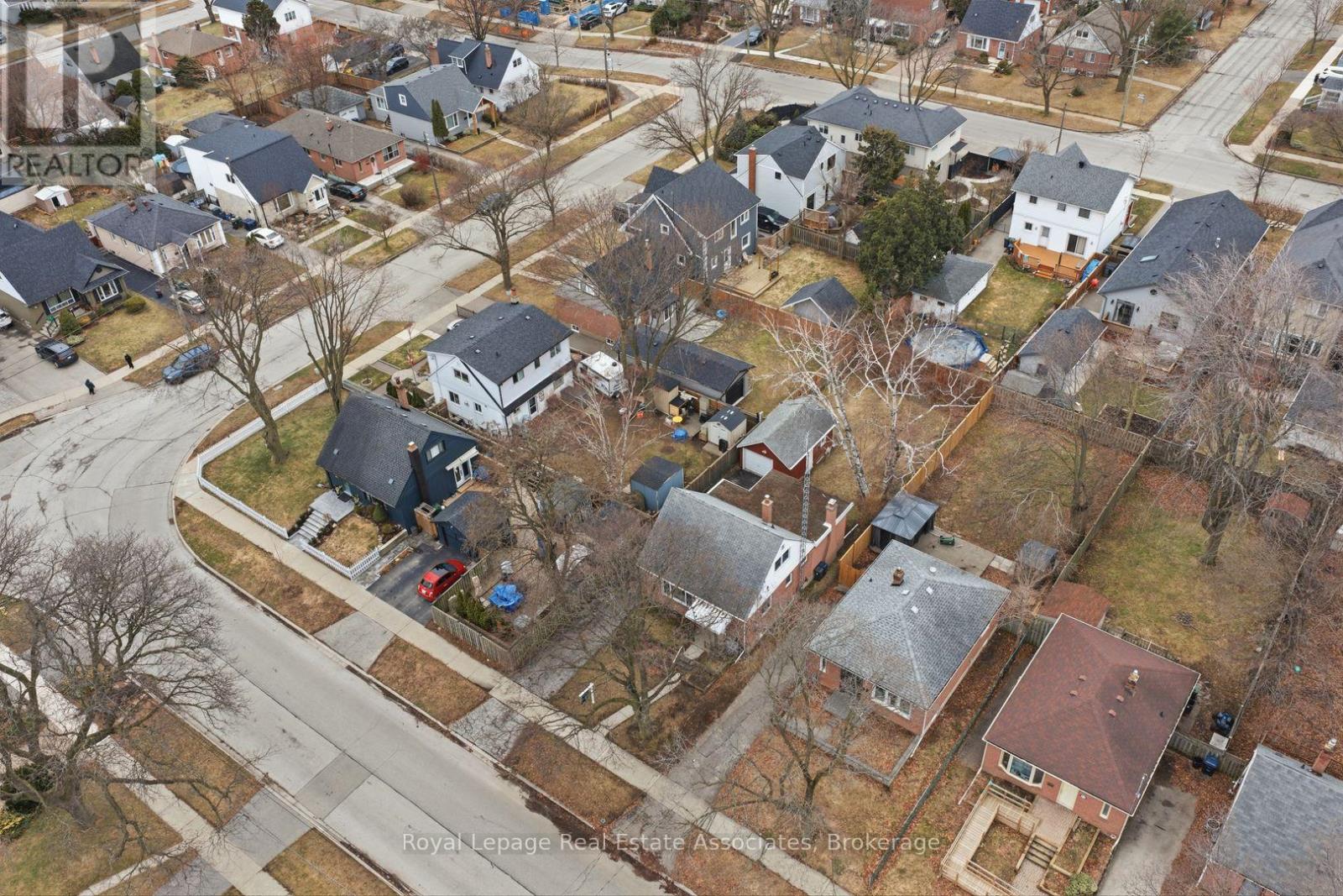 68 Gair Drive, Toronto, Ontario  M8W 4P8 - Photo 28 - W12918608