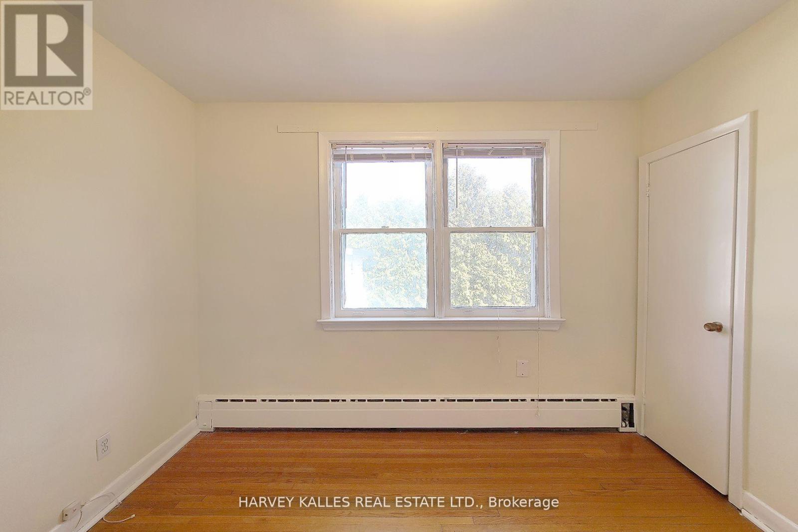 103 & 105 Gilmour Avenue, Toronto, Ontario  M6P 3B2 - Photo 14 - W12918646