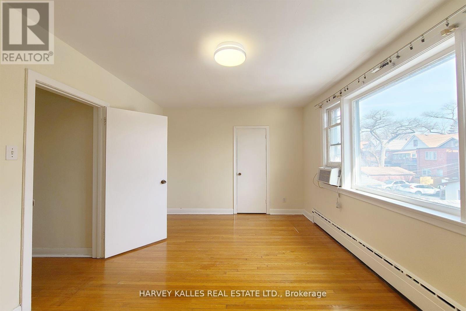 103 & 105 Gilmour Avenue, Toronto, Ontario  M6P 3B2 - Photo 18 - W12918646