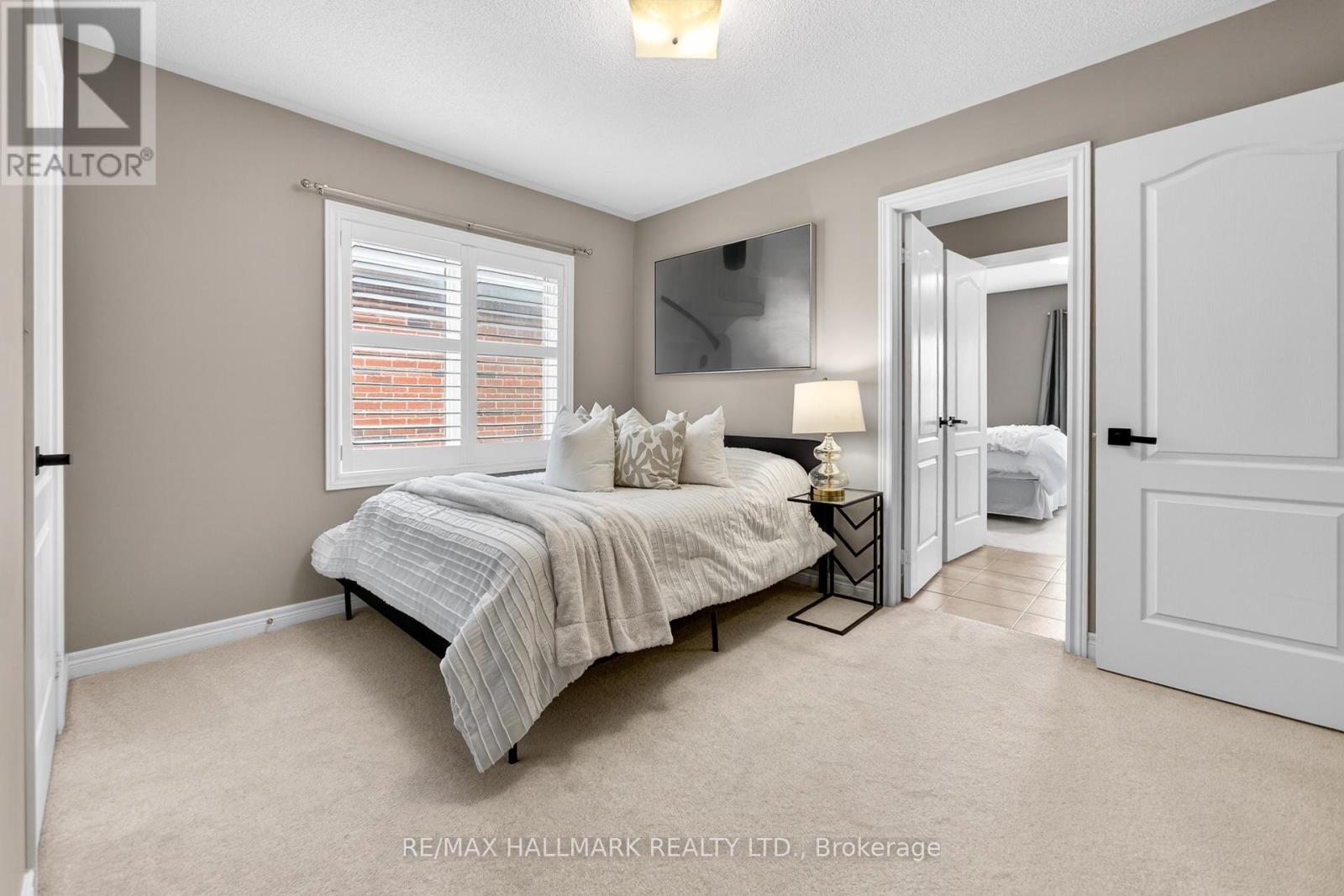 358 Malboeuf Court, Milton, Ontario  L9T 7Y3 - Photo 38 - W12918656