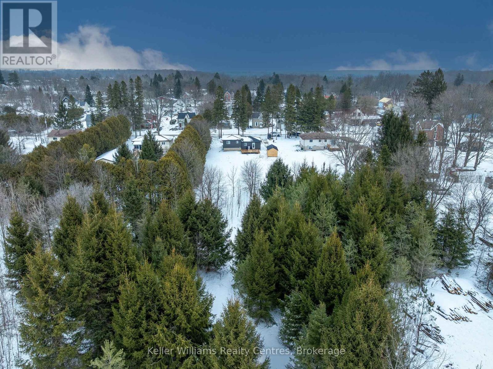 371 First Street, Georgian Bluffs, Ontario  N0H 2K0 - Photo 38 - X12910162