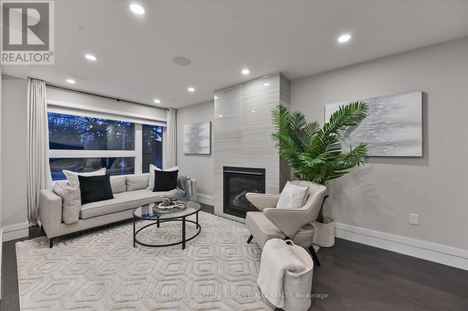 18 Ferris Road, Toronto, Ontario  M4B 1G1 - Photo 18 - E12916244