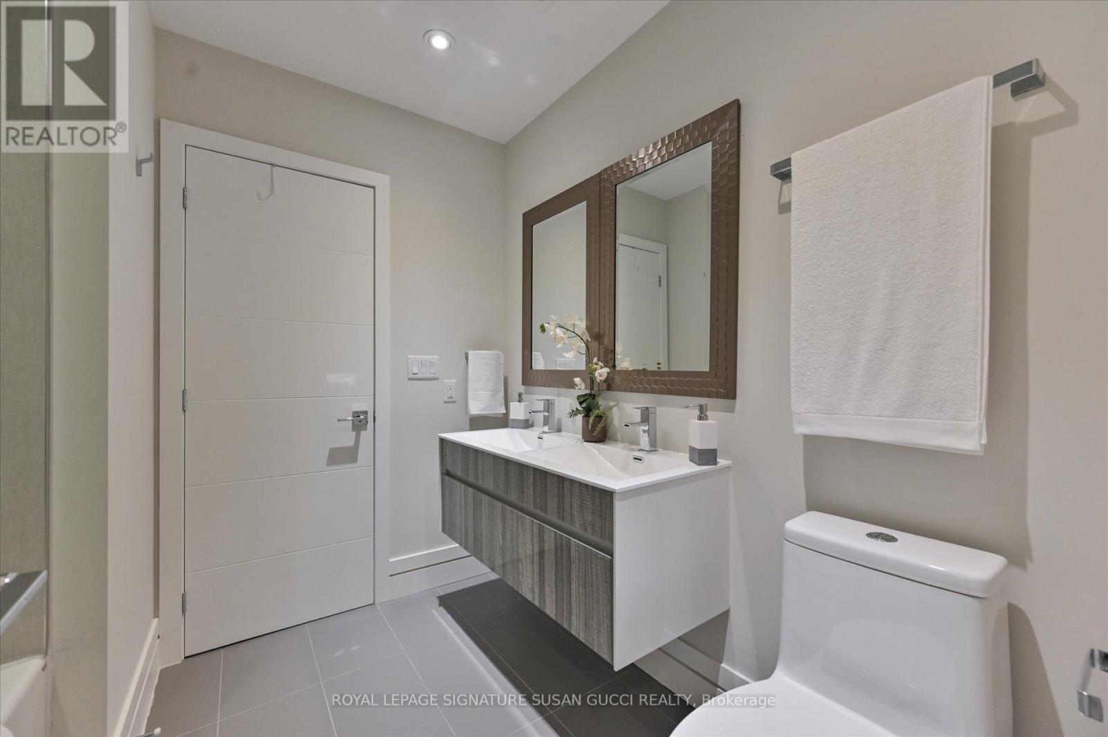 18 Ferris Road, Toronto, Ontario  M4B 1G1 - Photo 31 - E12916244