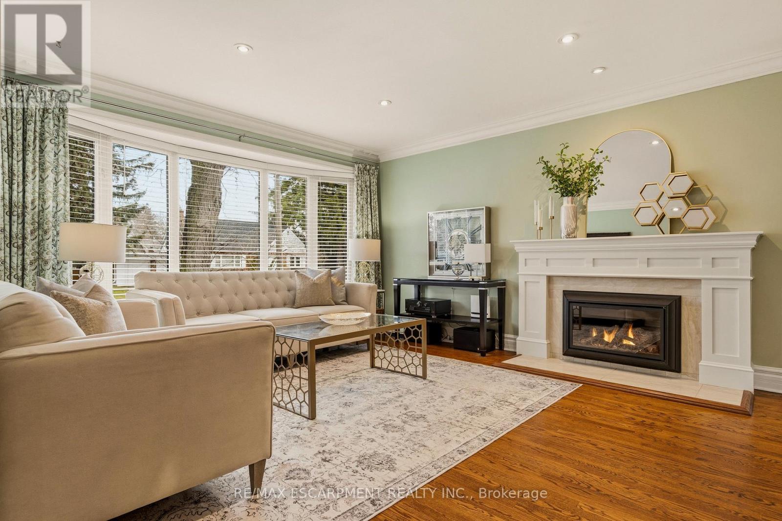 38 Parker Avenue, Hamilton, Ontario  L9G 1A7 - Photo 8 - X12918588