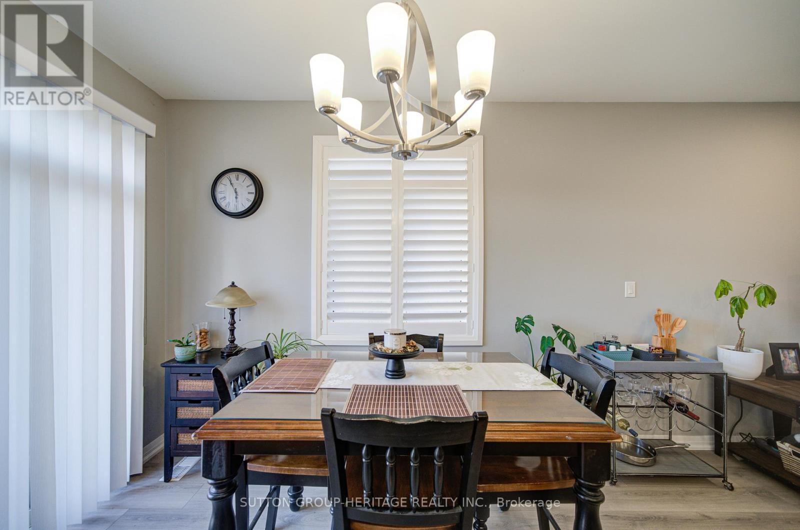 42 Mcfarland Drive, Belleville, Ontario  K8N 2X2 - Photo 11 - X12918598