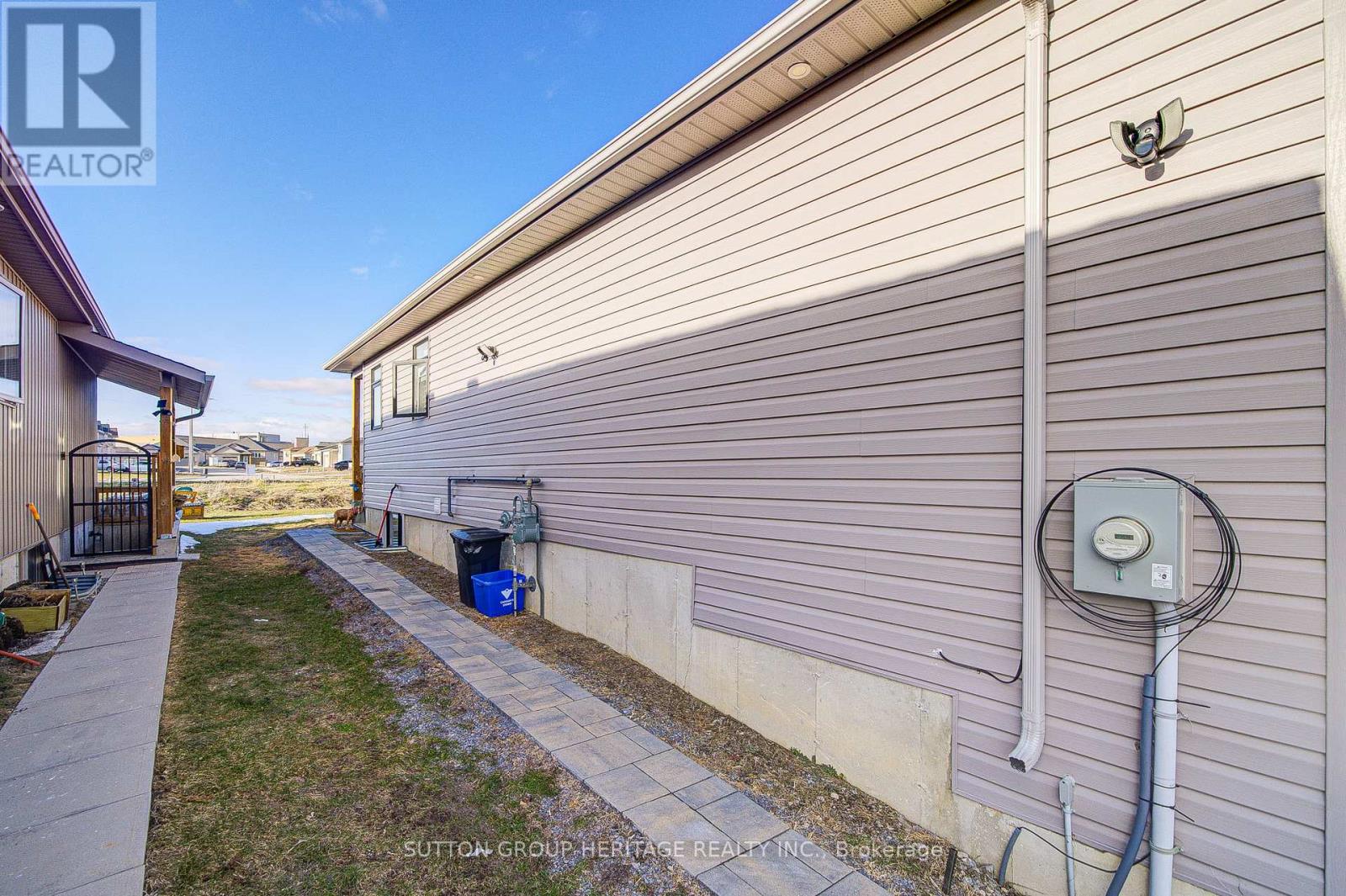 42 Mcfarland Drive, Belleville, Ontario  K8N 2X2 - Photo 17 - X12918598