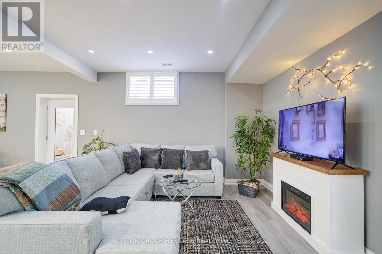 42 Mcfarland Drive, Belleville, Ontario  K8N 2X2 - Photo 26 - X12918598