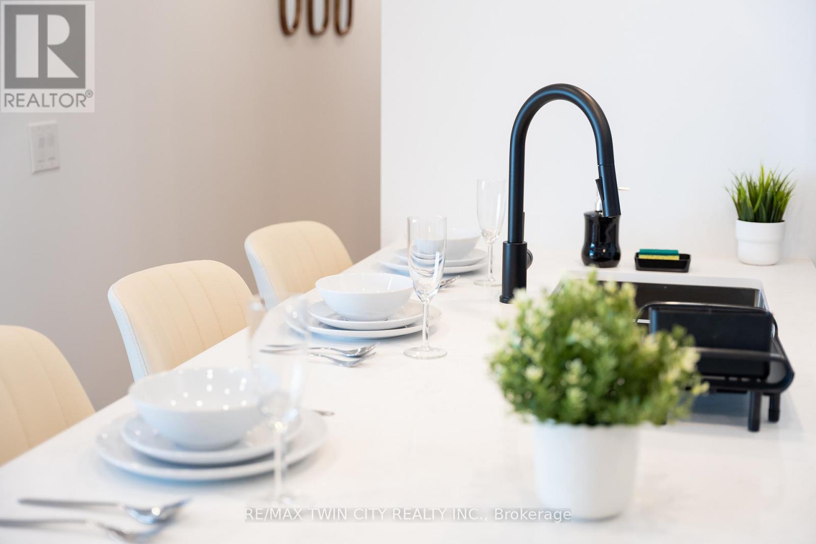 1 - 823 Stirling Avenue S, Kitchener, Ontario  N2M 3K4 - Photo 16 - X12918686