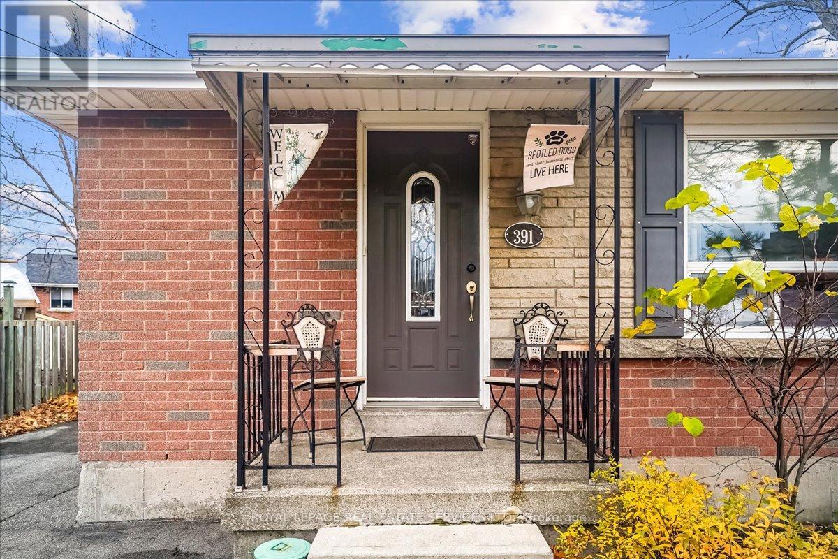 391 East 16th Street, Hamilton (Hill Park), Ontario  L9A 4K4 - Photo 3 - X12918694