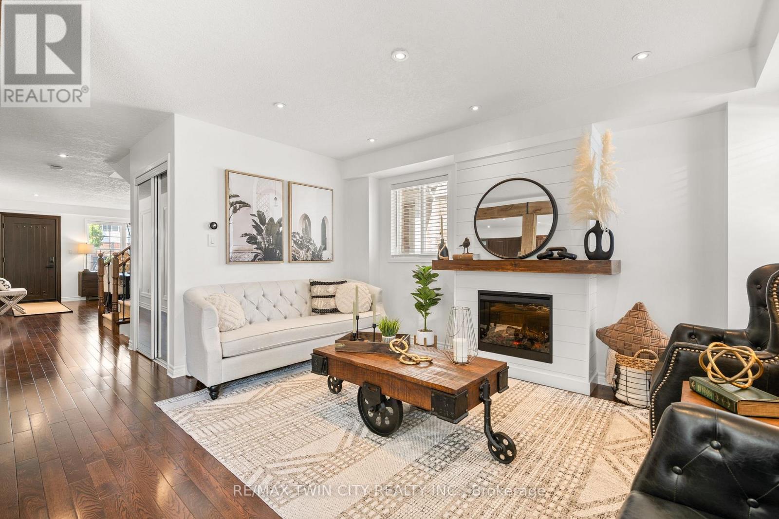 32 Bloomington Drive, Cambridge, Ontario  N1P 1J4 - Photo 13 - X12918716