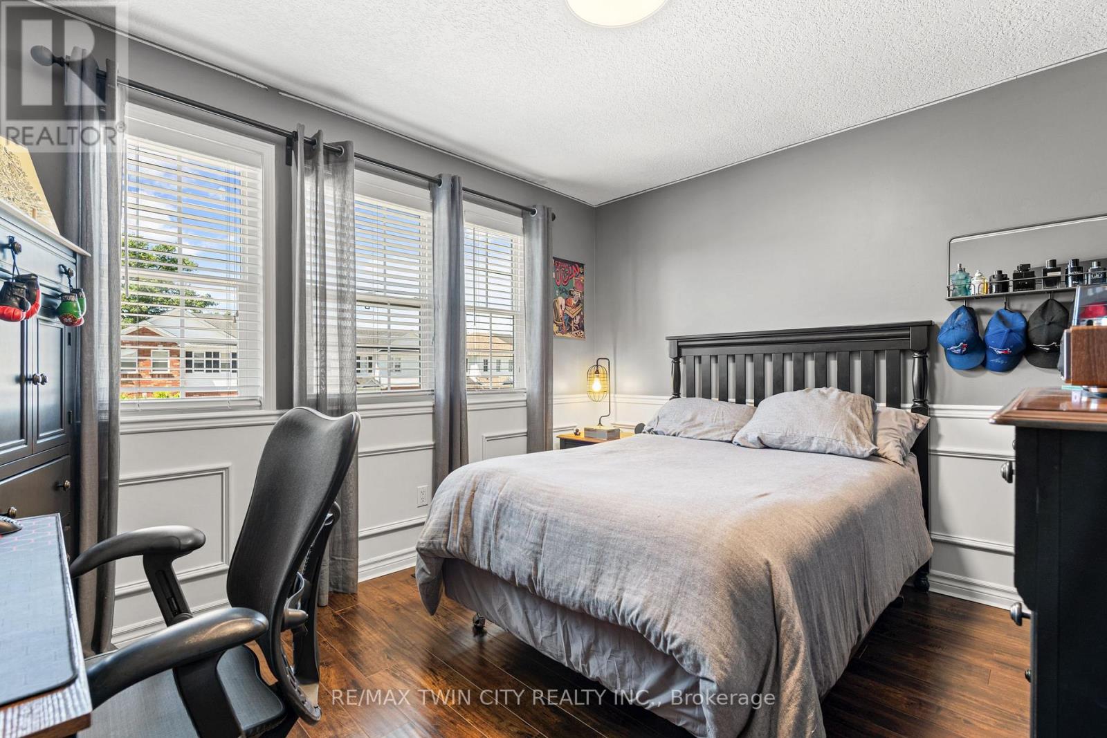 32 Bloomington Drive, Cambridge, Ontario  N1P 1J4 - Photo 30 - X12918716