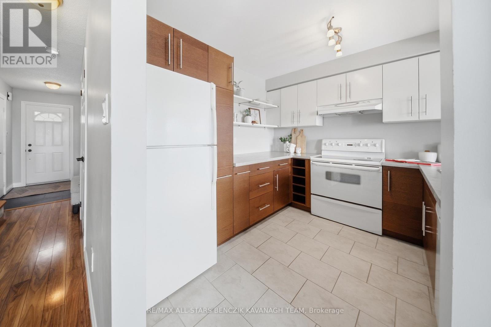 103 Lorne Street, Brock, Ontario  L0C 1H0 - Photo 6 - N12898568