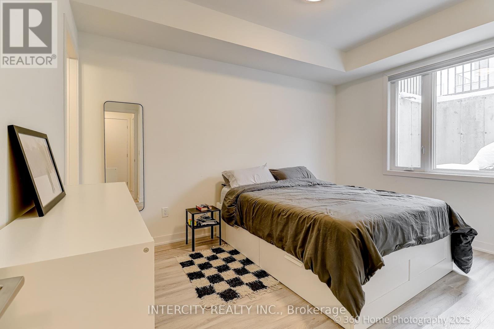 1505 - 11 David Eyer Road, Richmond Hill, Ontario  L4S 1M4 - Photo 11 - N12916942