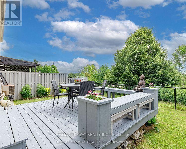 90 Sweetwood Circle, Brampton, Ontario  L7A 2S1 - Photo 23 - W12910862