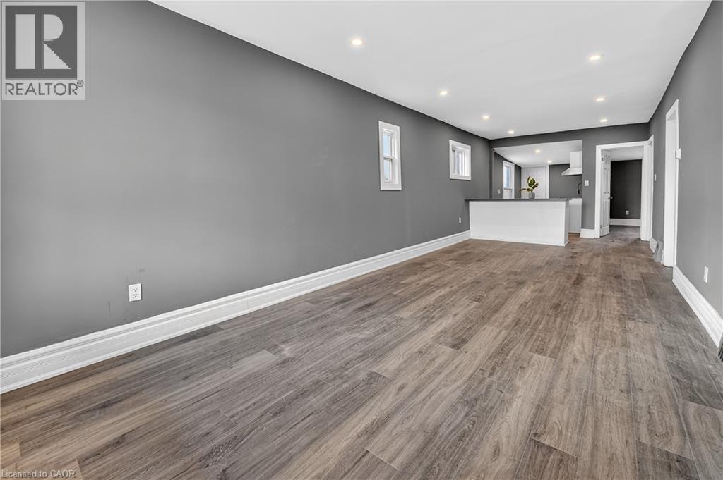 49 Allan Avenue, Hamilton, Ontario  L8H 2C8 - Photo 5 - 40806688