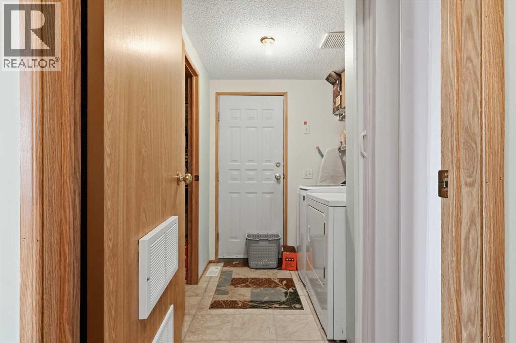 1, 900 Ross Street, Crossfield, Alberta  T0M 0S0 - Photo 20 - A2276345