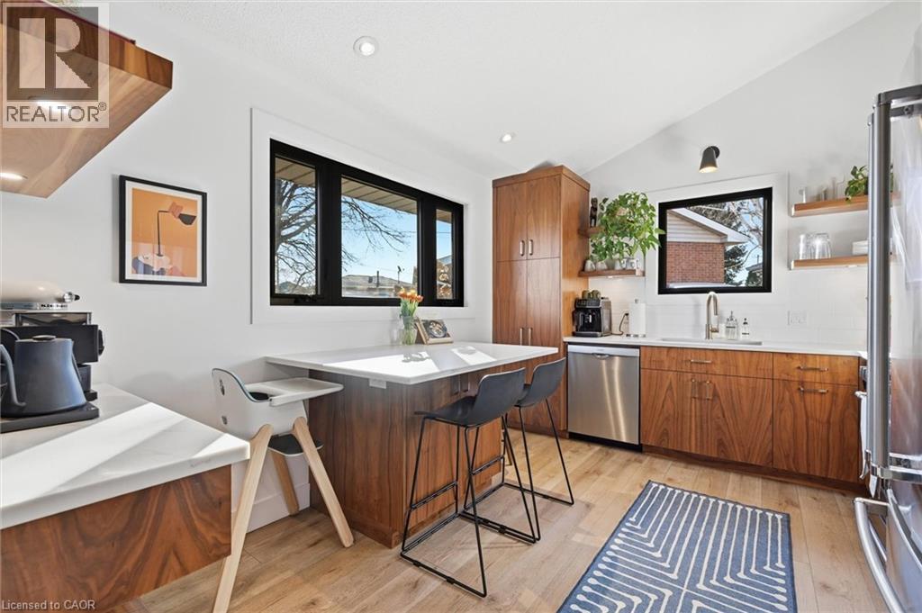 11 Sandlyn Court, Hamilton, Ontario  L8H 2R4 - Photo 6 - 40813577