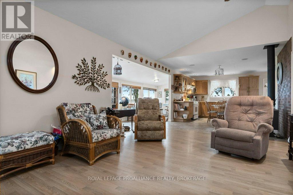 27 Berry Lane, Frontenac Islands, Ontario  K0H 2Y0 - Photo 9 - X12919000
