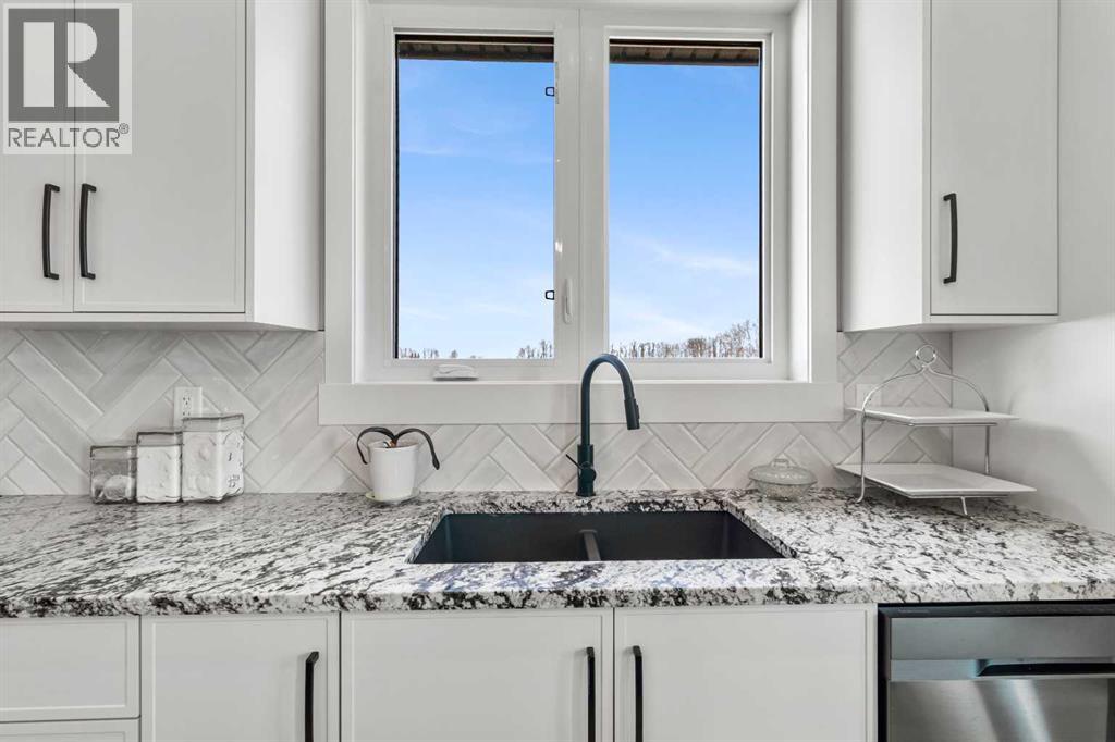 121-2310 Twp Rd 370, Rural Red Deer County, Alberta  T4G 0N4 - Photo 7 - A2292460