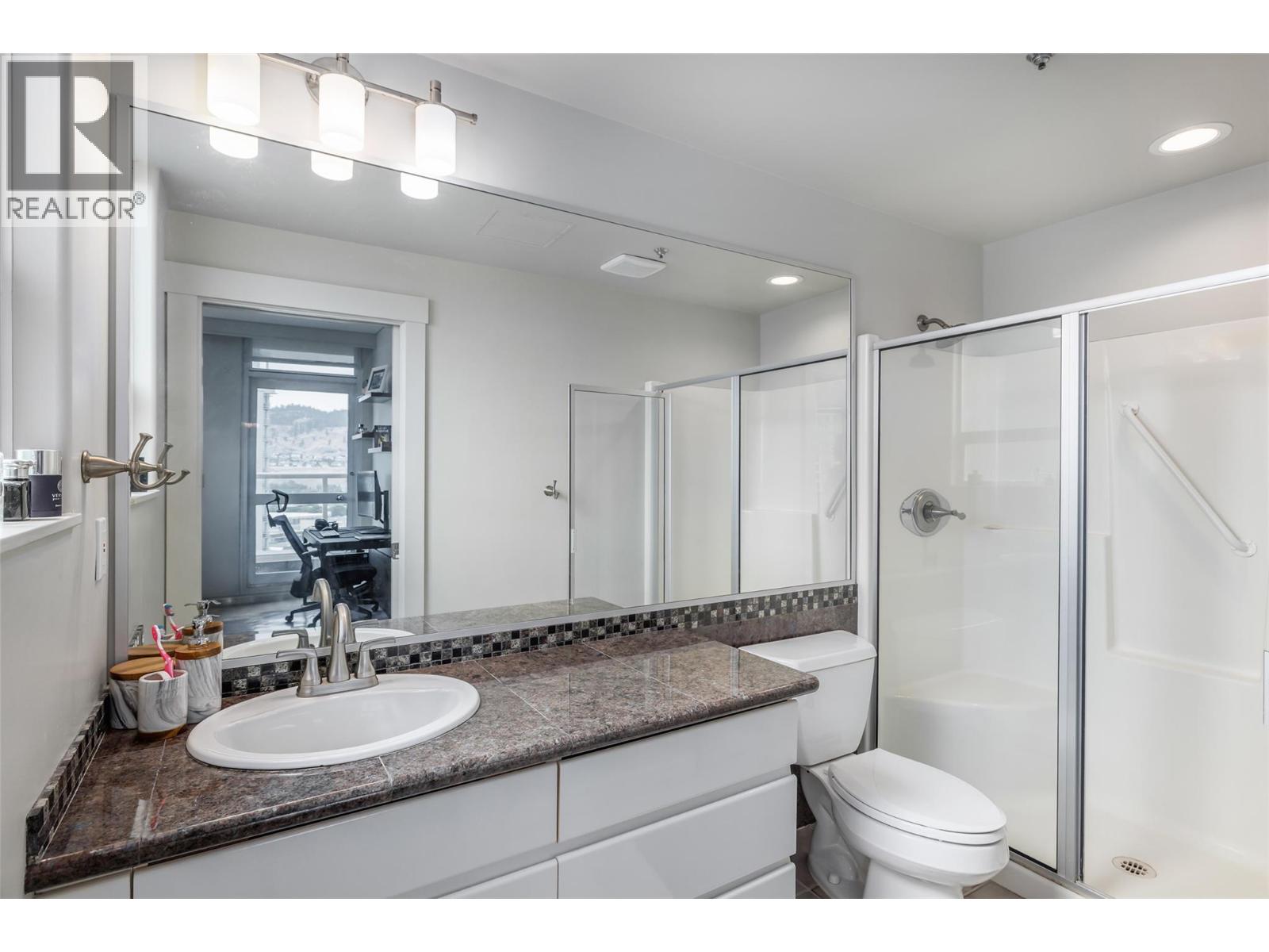 1152 Sunset Drive Unit# 1601, Kelowna, British Columbia V1Y 9R7 - Photo 27 - 10373852